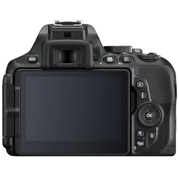NIKON D5600 SLR-Kamera + Objektiv AF-P 18-55 VR